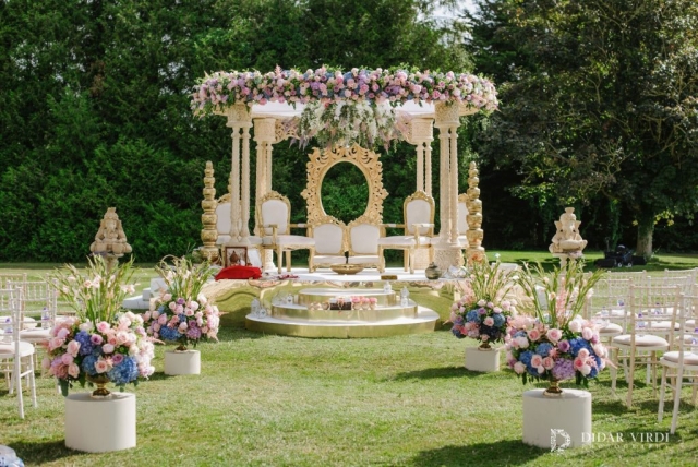 shagun-weddings-amara-mandap-outdoors-garden