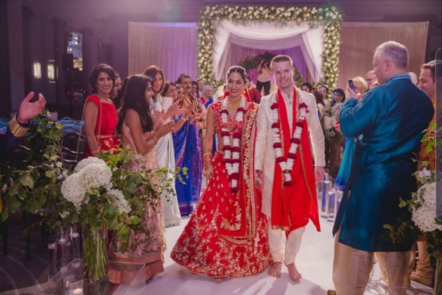 shagun-weddings-jai-mala-mandap-white-flowers-married-aisle