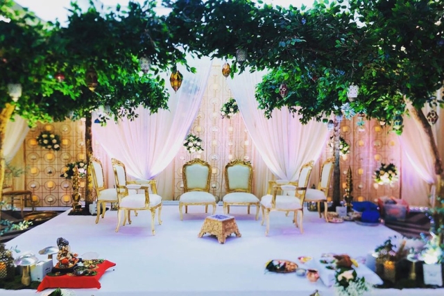 shagun-weddings-tree-of-life-mandap-trees